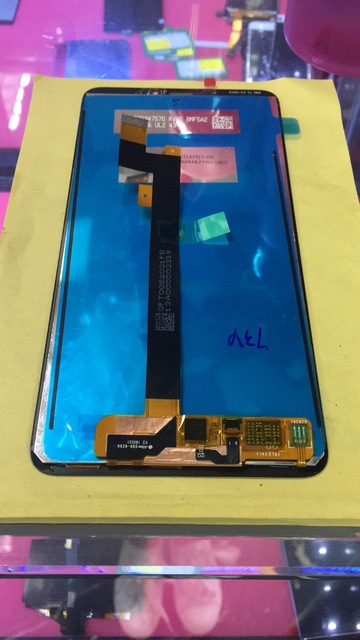 Mi-Max-3-LCD-panel-photo-leaks-2.jpg