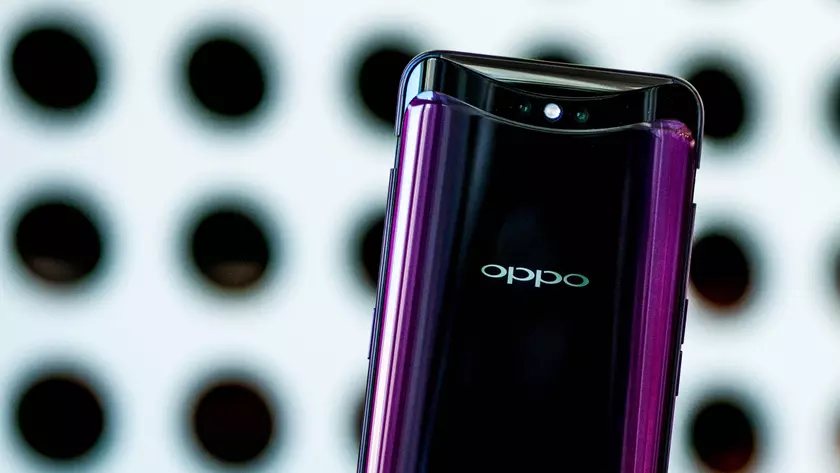 Инсайдер: флагман OPPO Find X2 получит сверхбыструю беспроводную зарядку на 50 Вт