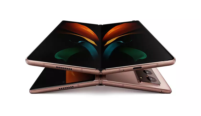 Samsung выпустила сентябрьское обновление для складного смартфона Galaxy Fold 2