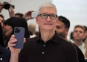 Tens of thousands of viewers watched a fake Apple presentation