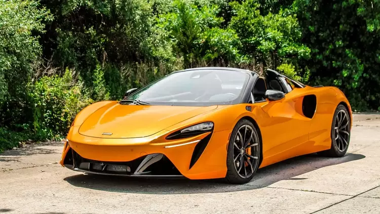 McLaren Artura йде на спокій: чому ...