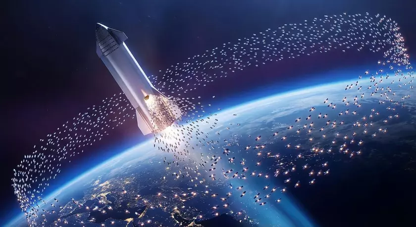 Подготовка Starship к запуску спутников Starlink на космодроме