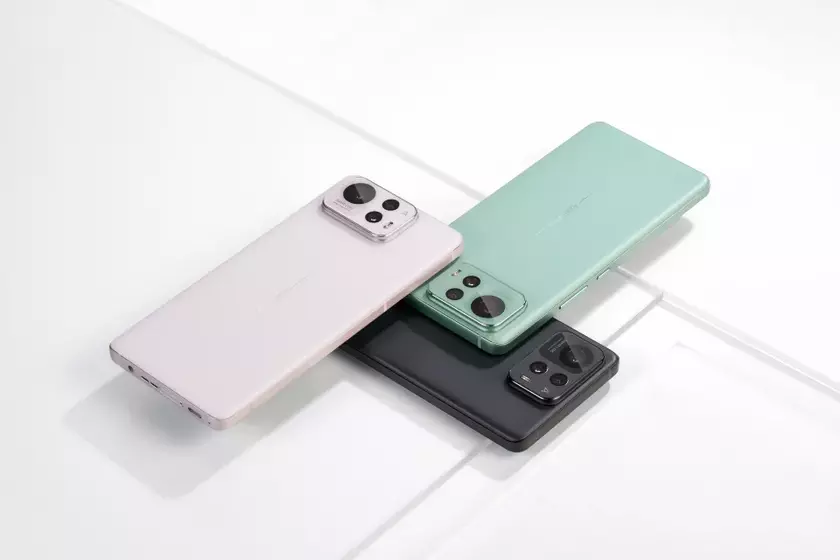 ASUS Zenfone 12 Ultra: Инновационный флагман с AI и мощной камерой Sony