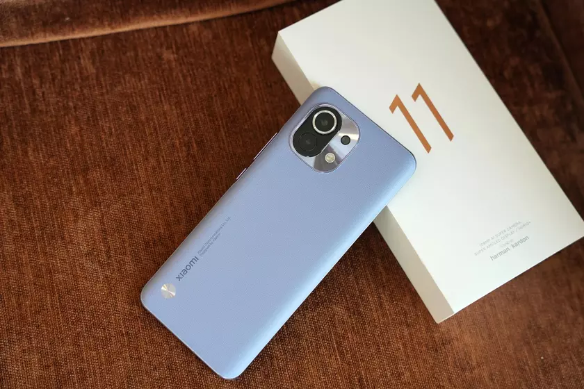 Xiaomi Mi 11 получил функцию Multi Link 5.0: она позволяет «бесшовно» переключаться между Wi-Fi и мобильным интернетом
