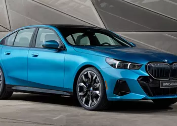 BMW 540i xDrive Legacy Edition sedan turns out to be a Canadian exclusive