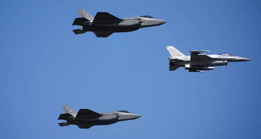 F-35 Lightning II, Patriot, Leopard 2 и HIMARS – Польша провела самый большой за 30 лет военный парад