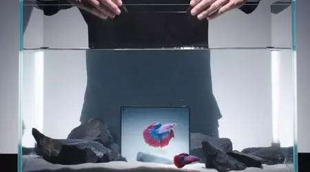 Vivo X Fold 5 can be submerged up to 3 metres and folded 1000 times underwater (video)