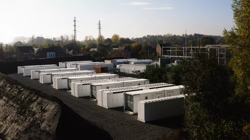 Tesla Energy представила самое большое в континентальной Европе хранилище Megapack – оно имеет ёмкость 100 МВт*ч и заменит 70-летний турбогенератор времён Второй мировой войны
