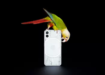 Nothing Phone (1) will soon get a beta version of Android 14