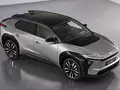 Toyota иронично бьет рекорды: пока бензин дорожает, скептики пересаживаются на bZ4X
