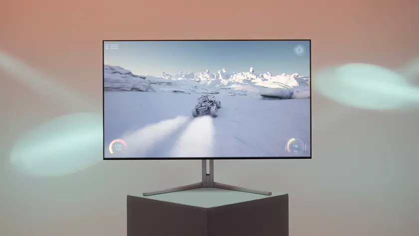 Philips анонсировал OLED-мониторы Evnia 8000 стоимостью от £1299