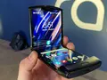 Motorola продаёт «раскладушку» RAZR со скидкой в $500