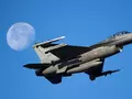 post_big/72910_usafreservef16ctakesoffatlukeairforcebasearizona_337327.jpg