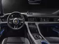 Конкурент Tesla: в Porsche Taycan будет 4 экрана