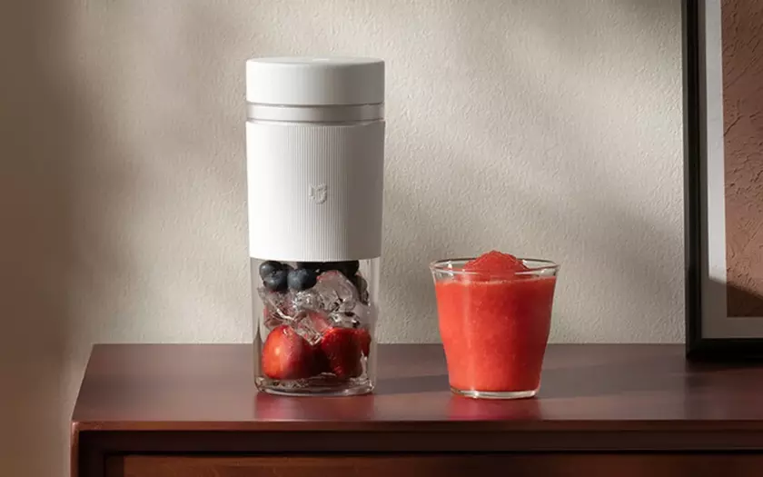 Xiaomi презентует портативную соковыжималку Mijia Portable Juicer Cup 2: быстрый отжим сока за 40 секунд