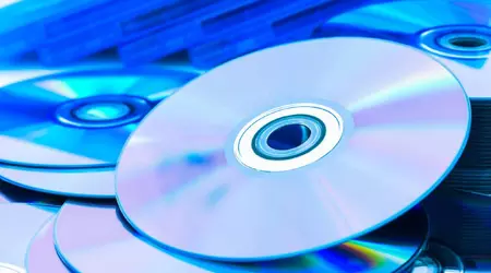 Sony не збирається відмовлятися від дисків із фільмами та іграми Blu-ray