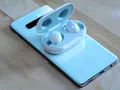 Через NFC на смартфоне скоро можно будет заряжать смарт-часы и TWS-наушники