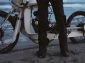 Деревянный мотоцикл «на водорослях»