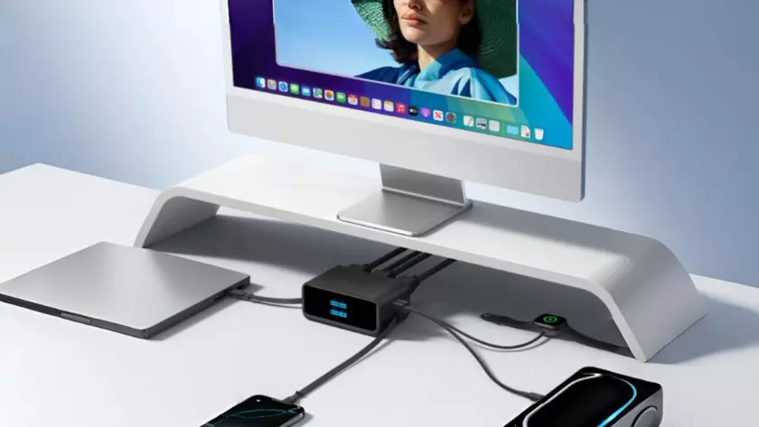 Anker: Новаторская компактная зарядная станция 7-в-1 с выдвижными кабелями и выдвижными кабелями