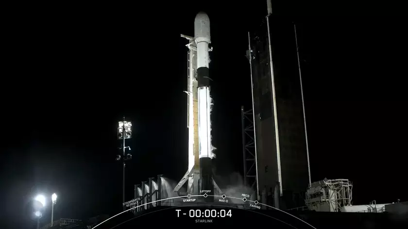 SpaceX уже установила новый рекорд по количеству орбитальных пусков за год – компания совершила 62 миссии и отправила в космос 80% грузов с Земли
