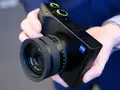 Лучше поздно, чем никогда: камера Zeiss ZX1 с Android на борту стала доступна для предзаказа спустя два года после анонса