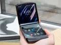 Источник: «раскладушка» Motorola RAZR 2 не выйдет в этом году