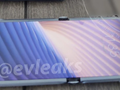 «Раскладушка» Motorola RAZR 2 появилась на первых изображениях