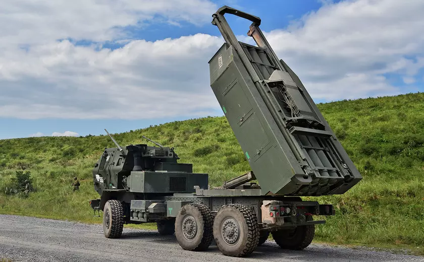 Украина получит «ещё больше» HIMARS, дополнительных ракет и артиллерийских снарядов – США готовят 16-й пакет военной помощи