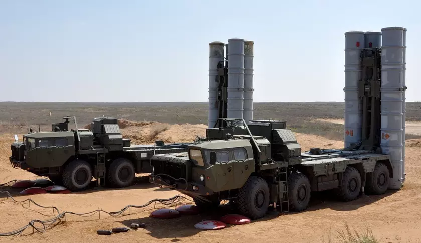 Один украинский зенитно-ракетный комплекс С-300 ПТ уничтожил шесть российских БПЛА и 21 крылатую ракету