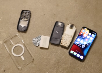 iPhone 13 Pro vs Nokia 3310 - durability test falling from the 20th floor
