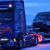 Мініатюра Mercedes-Benz eActros 600 з напівпричепом