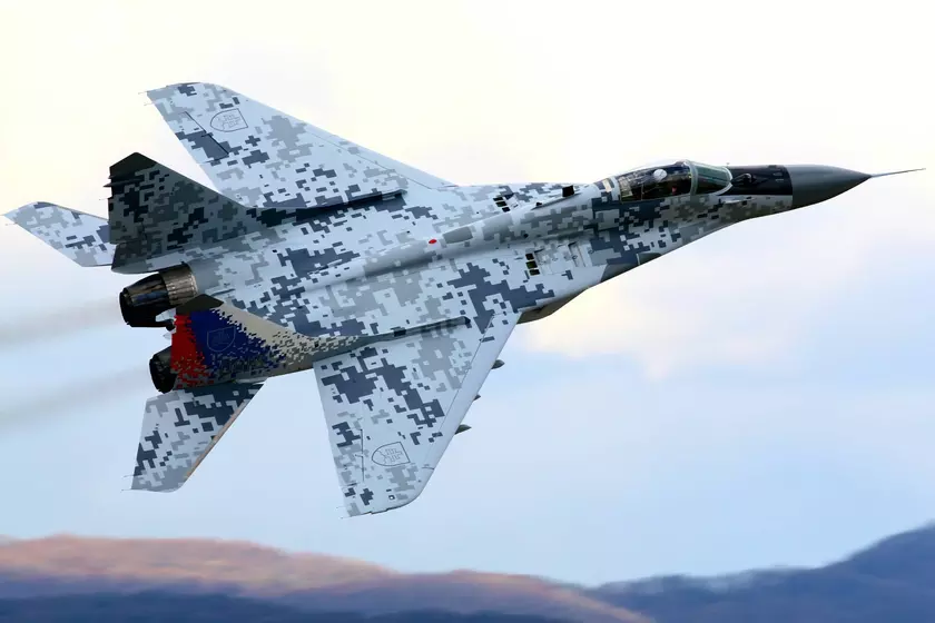 Словакия передаст Украине самолёты МиГ-29 и танки T-72M