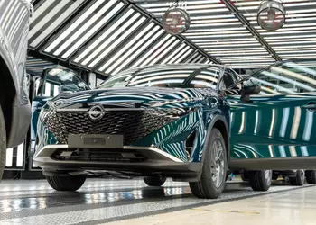Car production in the UK in 2025 fell to a 73-year low