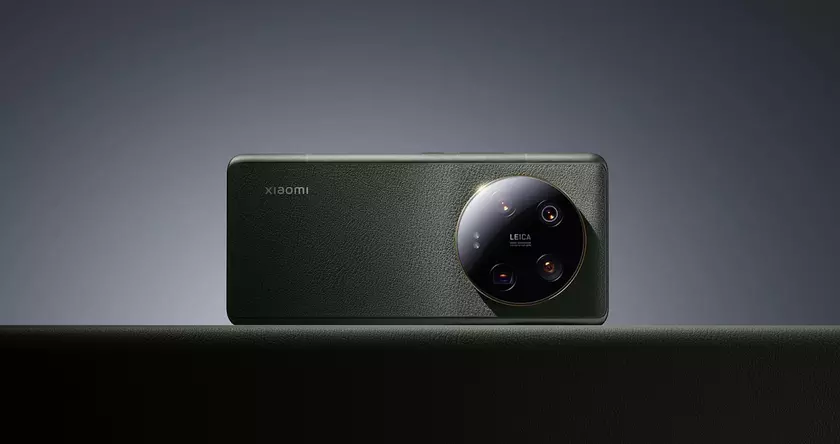 Xiaomi 13 Ultra с четырьмя 50-МП камерами занял лишь 14-е место в рейтинге камерофонов DxOMark, уступив даже Xiaomi Mi 11 Ultra