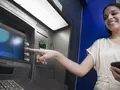 В банкоматах ПриватБанка теперь можно оплачивать коммунальные услуги