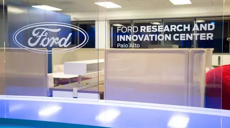 Back to the offices: Ford ends hybrid work schedule experiment