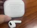 Вкладыши Apple AirPods 3 появились на «живых» фотографиях
