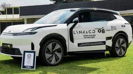 Lynk & Co 08 встановив світовий рекорд запасу ходу на електротязі серед PHEV