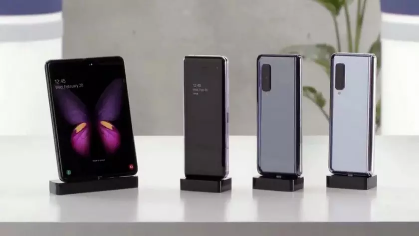 Нет, Samsung на самом деле не продала 1 миллион складных Galaxy Fold