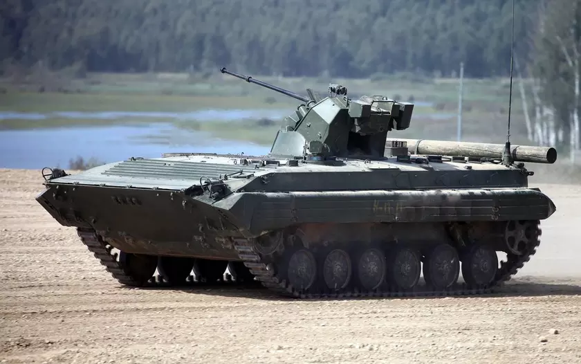 Украинские солдаты показали уничтоженную редкую БМП-1АМ «Басурманин» с уцелевшим боевым модулем от БТР-82А