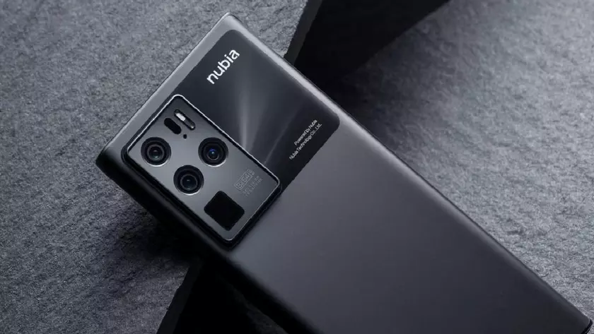 Флагман nubia Z40 Pro с уникальной камерой и Snapdragon 8 Gen1 будет представлен 25 февраля