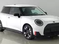 Эволюция британца: MINI готовит внедорожник и «заряженный» JCW