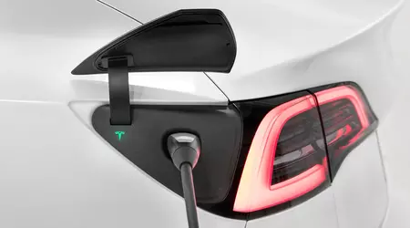 Tesla has allowed charging port heating to be switched on separately from other systems