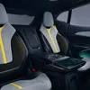 Мініатюра наближення до салону Lotus Eletre