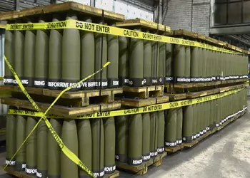 Мировые военные расходы в 2024 году рекордно выросли, а Украина потратила треть своего ВВП
