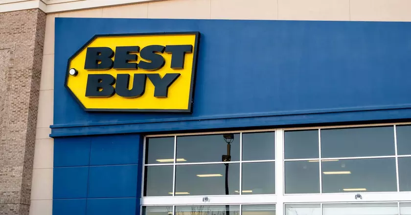 Компания Best Buy отказалась ремонтировать телефоны Samsung 