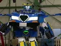 Робот за минуту трансформируется в автомобиль