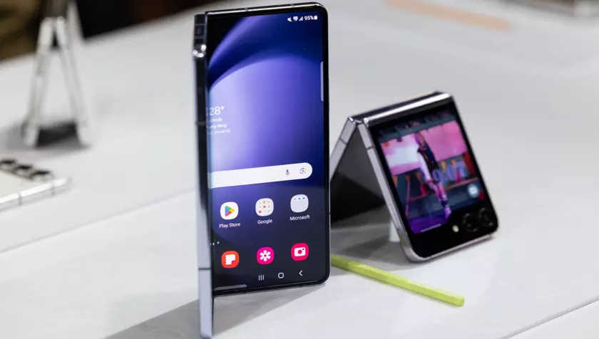 Новая складная OLED-панель Samsung прошла тест на прочность по стандарту MIL-STD-810G