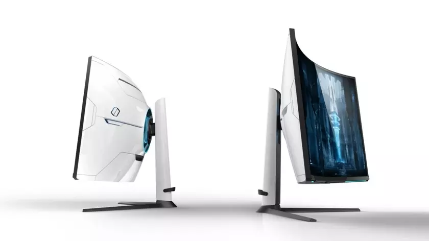 Samsung анонсировала мониторы Odyssey Neo G8, Smart Monitor M8 и S8