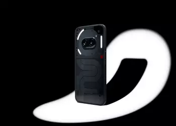 Nothing sold 100,000 units of Phone (2a) in its first day